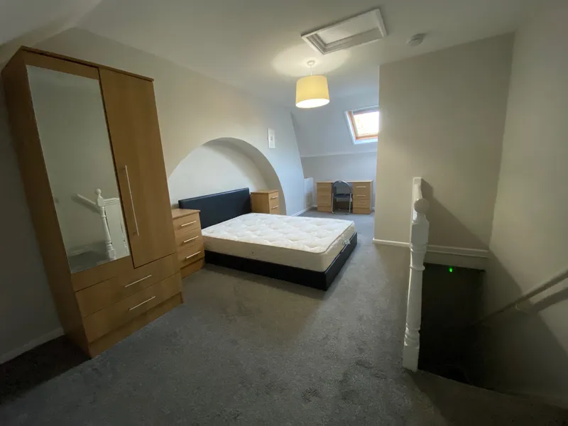 Windsor Street NG9 2BW - 4 Bedroom House share (Beeston) - Image 22